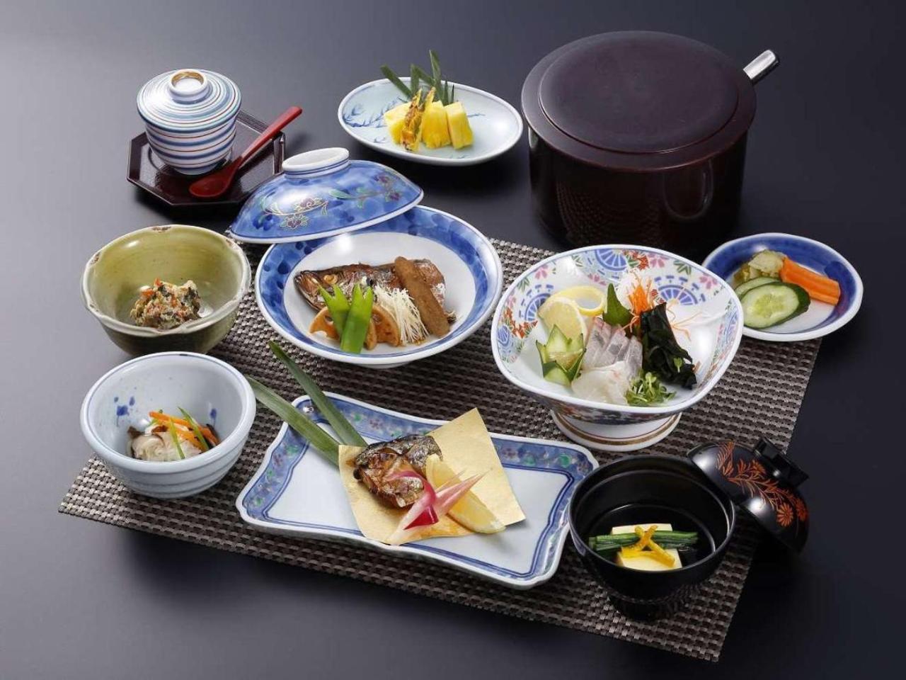 Hotel Kokuminshukusha Irohajima à Karatsu Extérieur photo